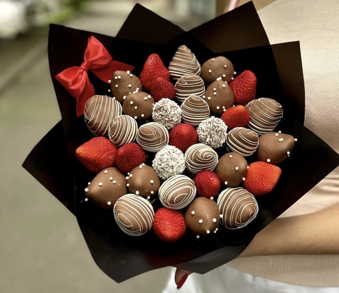 Strawberry kzt 68526 30 см