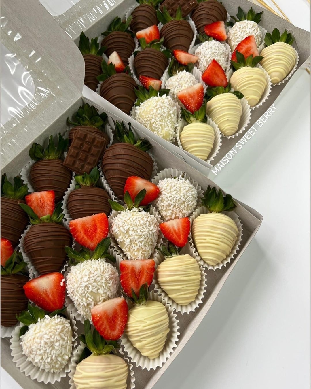 Maison Sweet Berry клубника в шоколаде Гурман 20×20 см