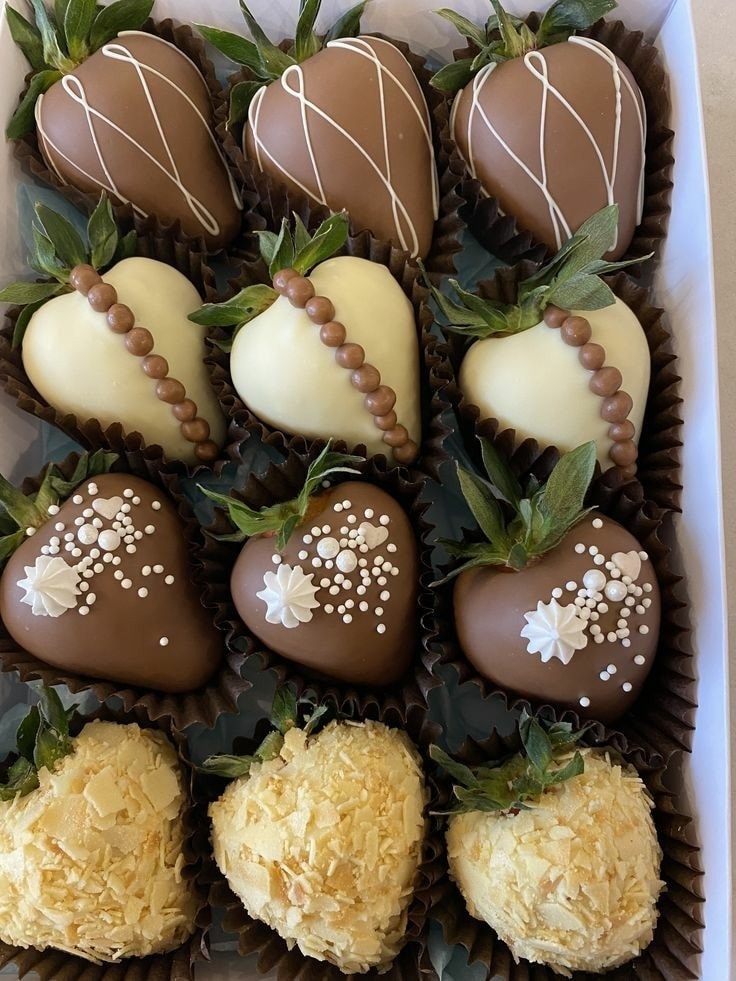 Chocoberry Клубника в шоколаде 16 см