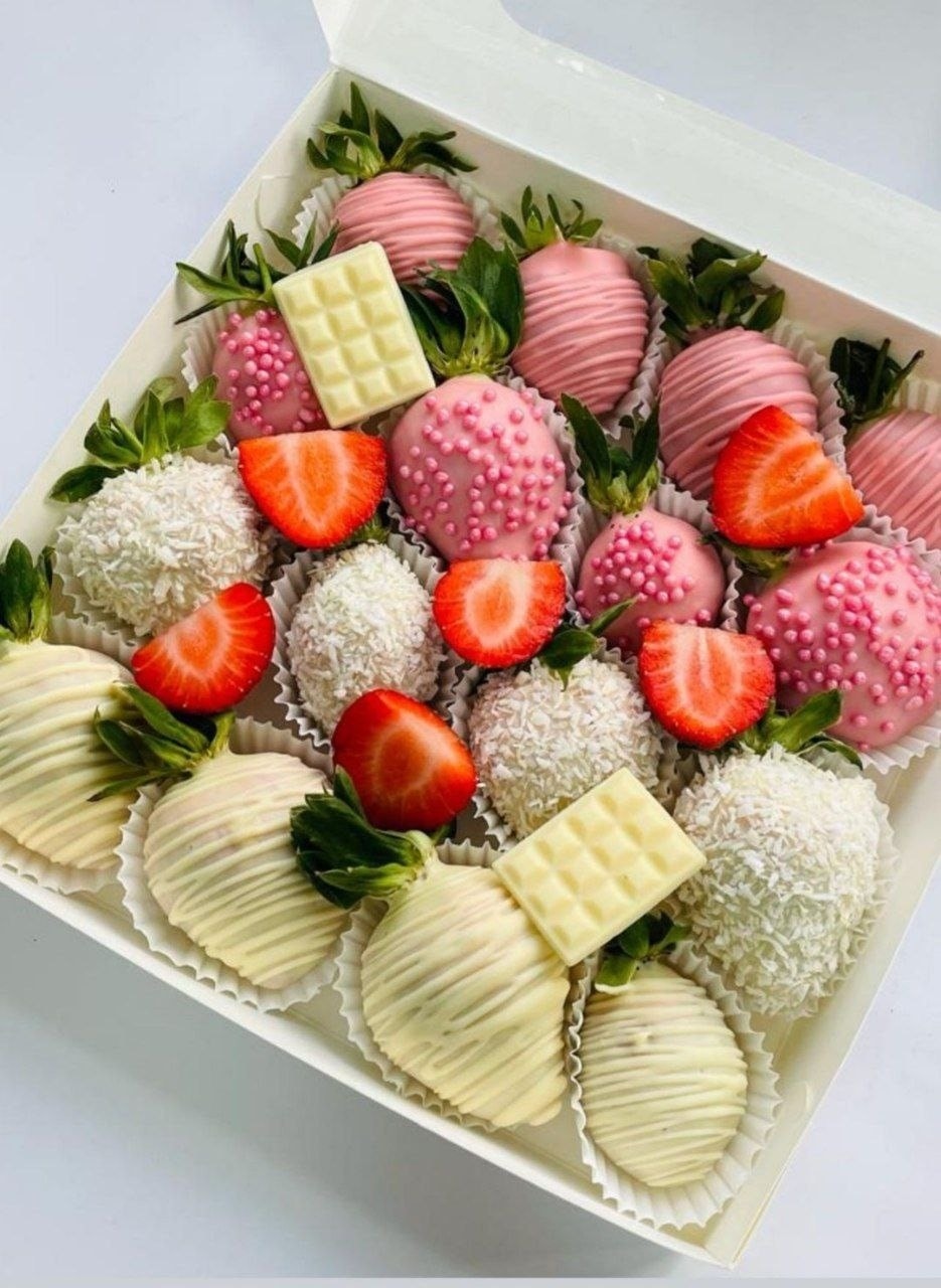 Maison Sweet Berry клубника в шоколаде 622963 20x20 см